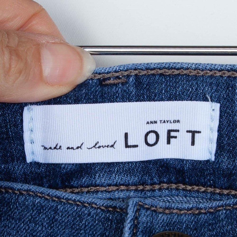 Loft Flare Denim Jeans Mid Rise Size 26/2 - Picture 3 of 6